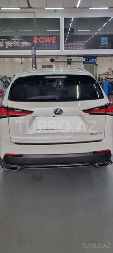 Lexus NX 300 2018, 91,000 km - 2.0 l - Bakı
