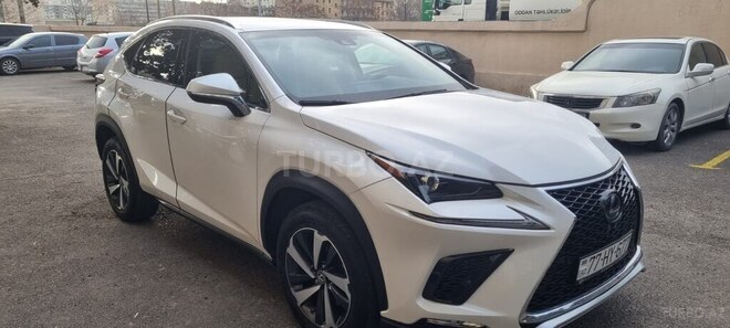 Lexus NX 300 2018, 91,000 km - 2.0 l - Bakı