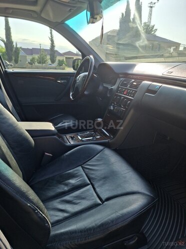 Mercedes E 200 2000, 390,000 km - 2.0 l - Gəncə