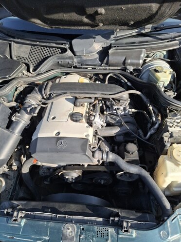 Mercedes E 200 2000, 390,000 km - 2.0 l - Gəncə