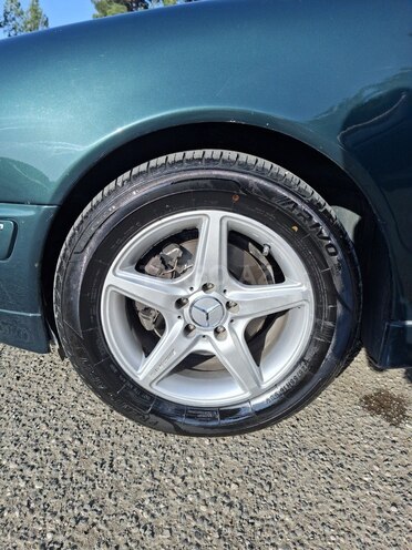 Mercedes E 200 2000, 390,000 km - 2.0 l - Gəncə