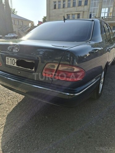 Mercedes E 200 2000, 390,000 km - 2.0 l - Gəncə