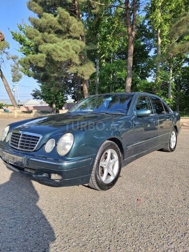 Mercedes E 200 2000, 390,000 km - 2.0 l - Gəncə