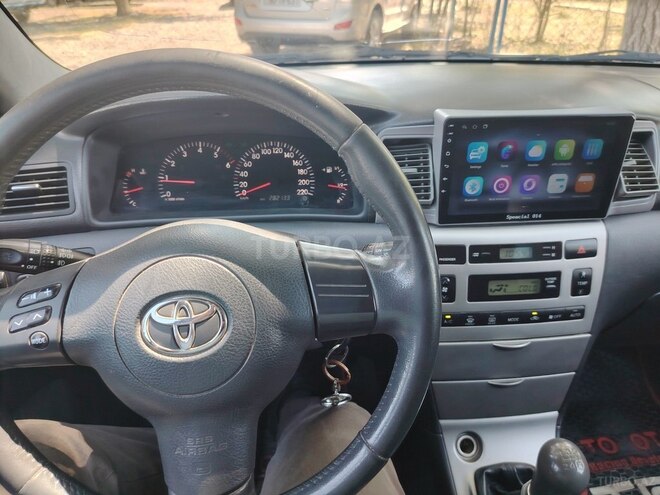 Toyota Corolla 2005, 282,000 km - 1.4 l - Bakı