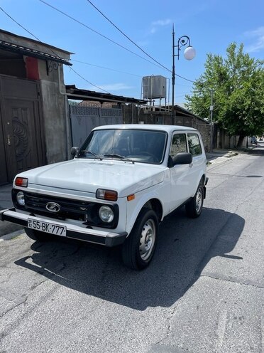 LADA (VAZ) Niva 2003, 285,000 km - 1.7 l - Şəki