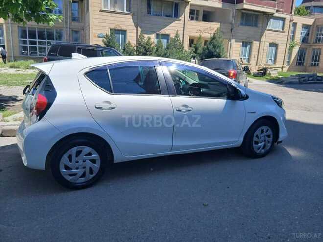 Toyota Aqua 2019, 50,000 km - 1.5 l - Gəncə
