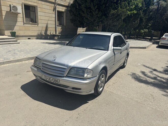 Mercedes C 220 1995, 460,000 km - 2.2 l - Sumqayıt