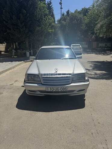 Mercedes C 220 1995, 460,000 km - 2.2 l - Sumqayıt
