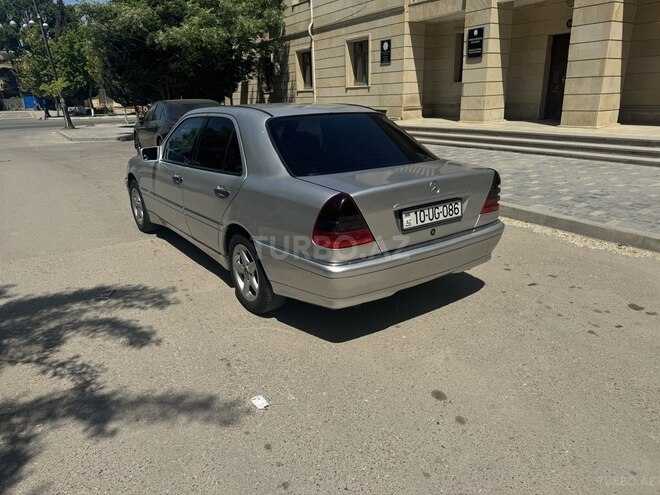 Mercedes C 220 1995, 460,000 km - 2.2 l - Sumqayıt