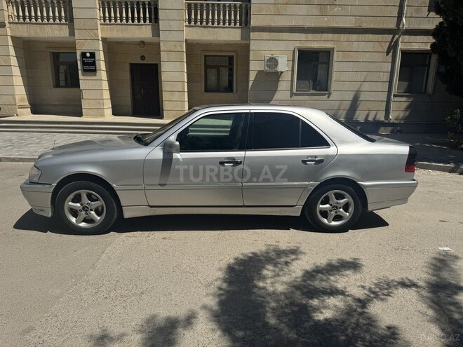 Mercedes C 220 1995, 460,000 km - 2.2 l - Sumqayıt