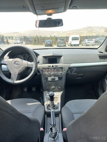 Opel Astra 2006, 265,000 km - 1.3 l - Bakı