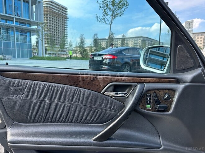 Mercedes E 320 2000, 408,000 km - 3.2 l - Bakı