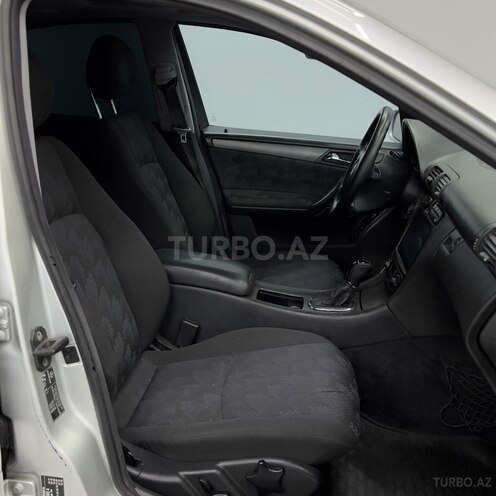 Mercedes C 240-9