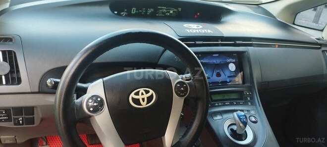 Toyota Prius 2010, 188,000 km - 1.8 л - Bakı