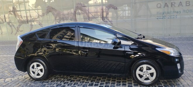 Toyota Prius 2010, 188,000 km - 1.8 л - Bakı