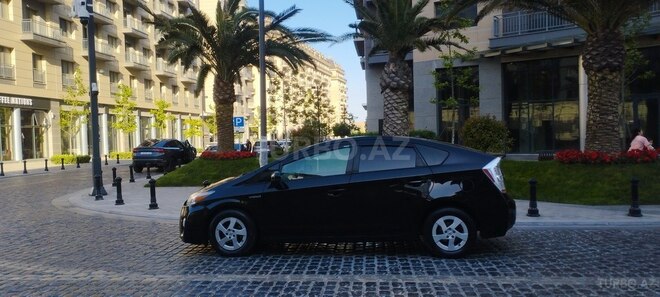 Toyota Prius 2010, 188,000 km - 1.8 л - Bakı