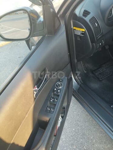 Hyundai i30 2009, 230,000 km - 1.6 л - Bakı