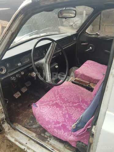 GAZ 24 1984, 125,000 km - 2.5 l - Lerik
