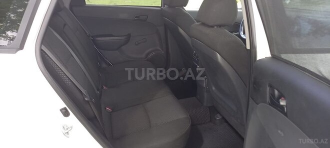 Hyundai i30 2011, 240,000 km - 1.6 l - Bakı
