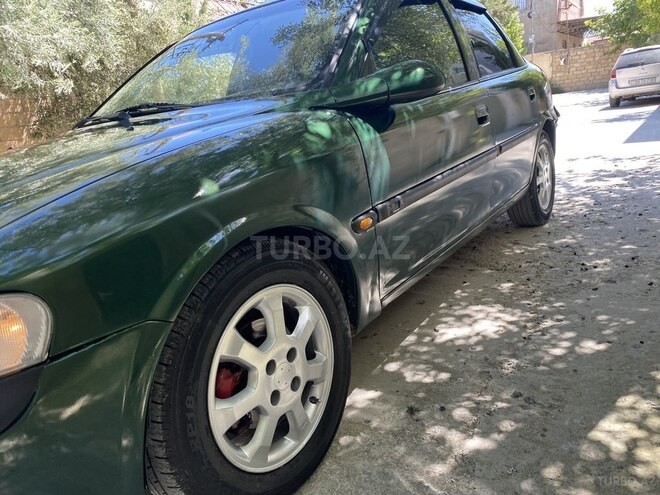 Opel Vectra 1996, 321,000 km - 1.8 l - Bakı