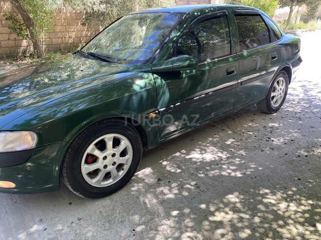 Opel Vectra 1996, 321,000 km - 1.8 l - Bakı