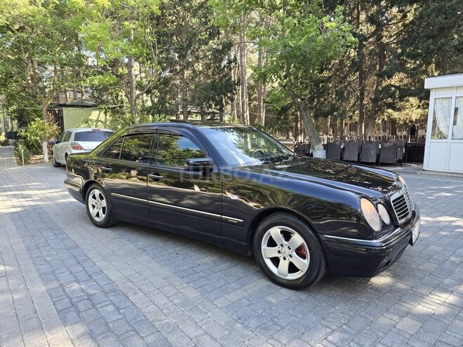 Mercedes E 240 1999, 325,000 km - 2.4 l - Xırdalan
