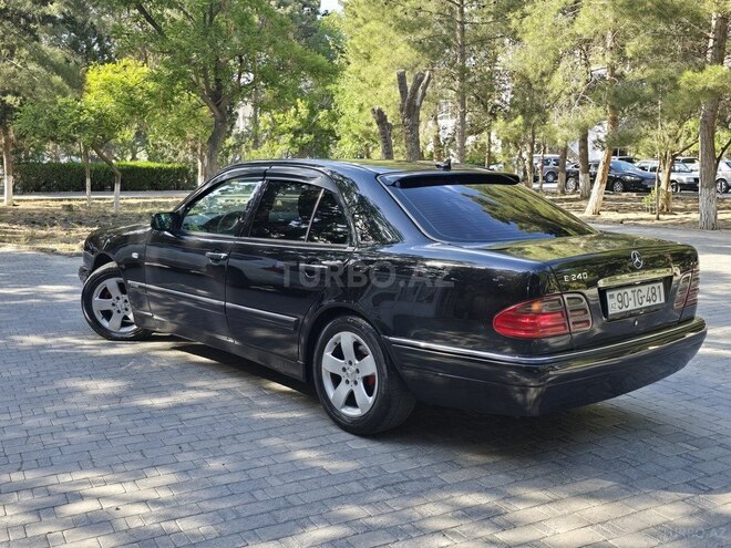 Mercedes E 240 1999, 325,000 km - 2.4 l - Xırdalan