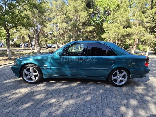 Mercedes C 200 1999, 176,000 km - 2.0 л - Xırdalan