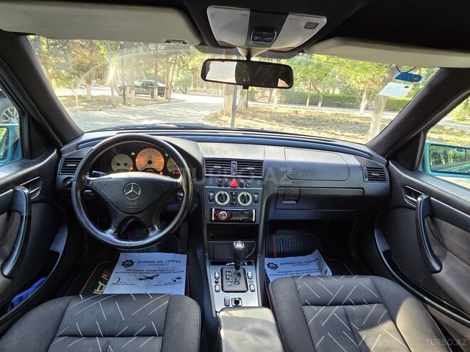 Mercedes C 200 1999, 176,000 km - 2.0 л - Xırdalan