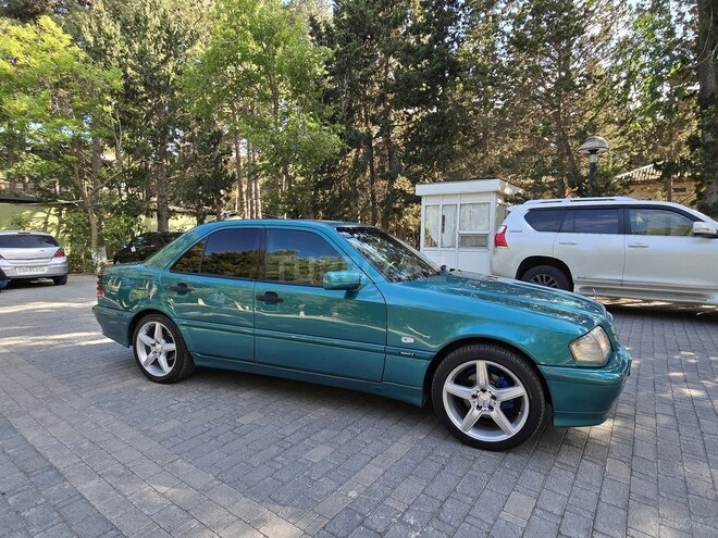 Mercedes C 200 1999, 176,000 km - 2.0 л - Xırdalan