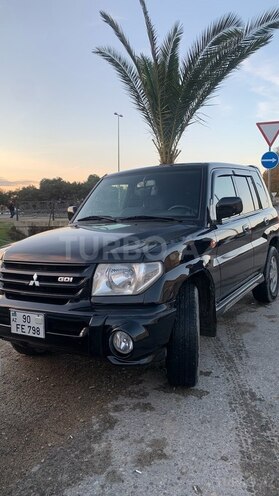 Mitsubishi Pajero io 2000, 256,000 km - 2.0 л - Bakı