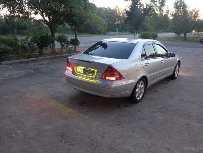 Mercedes C 180 2001, 280,600 km - 1.8 л - Salyan