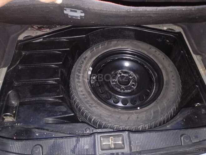 Mercedes C 180 2001, 280,600 km - 1.8 л - Salyan