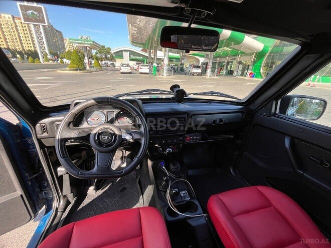 LADA (VAZ) Niva-3