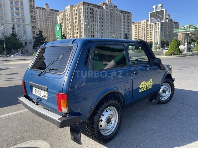 LADA (VAZ) Niva-2