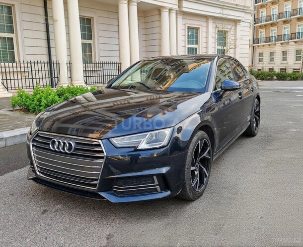 Audi A4-1