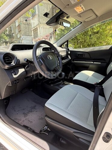 Toyota Aqua 2018, 33,000 km - 1.5 l - Bakı