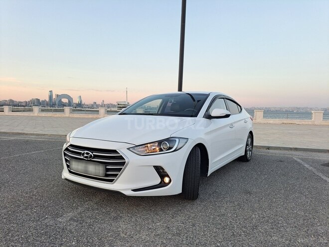 Hyundai Avante 2016, 179,400 km - 1.6 l - Bakı
