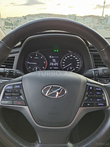 Hyundai Avante 2016, 179,400 km - 1.6 l - Bakı