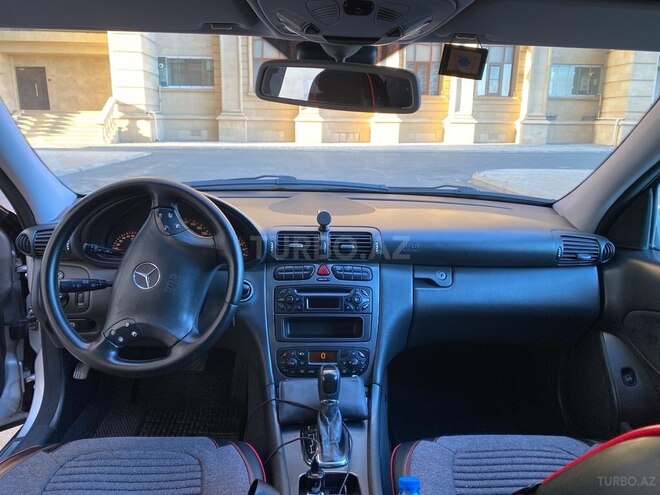 Mercedes C 180 2000, 33,000 km - 2.0 л - Bakı