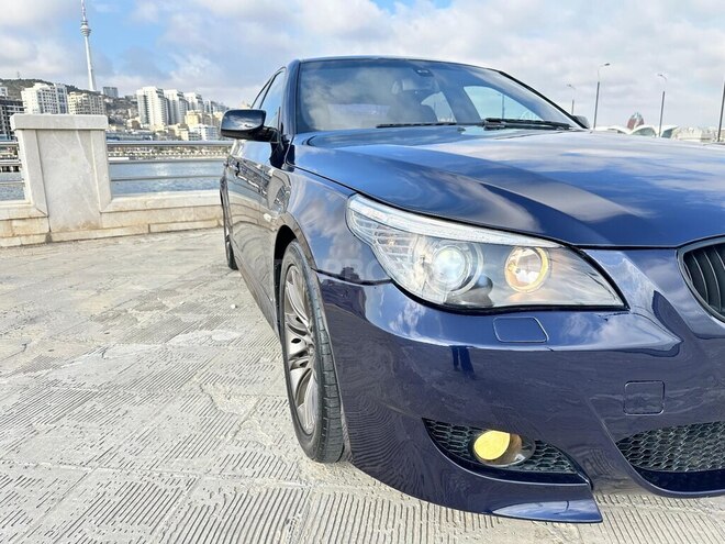 BMW 525 2005, 353,000 km - 2.5 l - Bakı