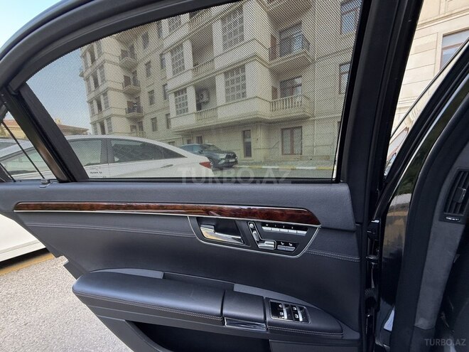Mercedes S 550 4MATIC 2011, 156,000 km - 4.7 l - Bakı