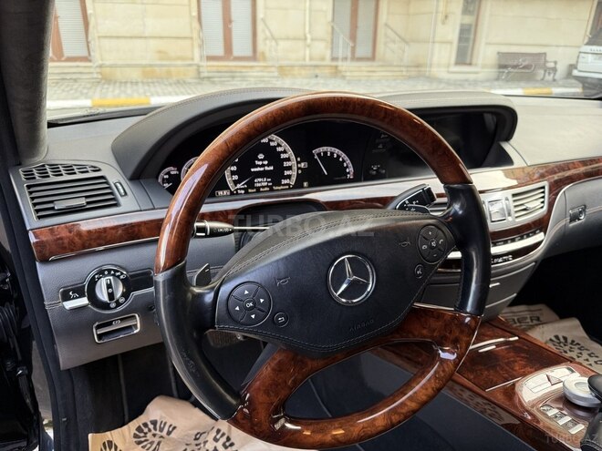 Mercedes S 550 4MATIC 2011, 156,000 km - 4.7 l - Bakı