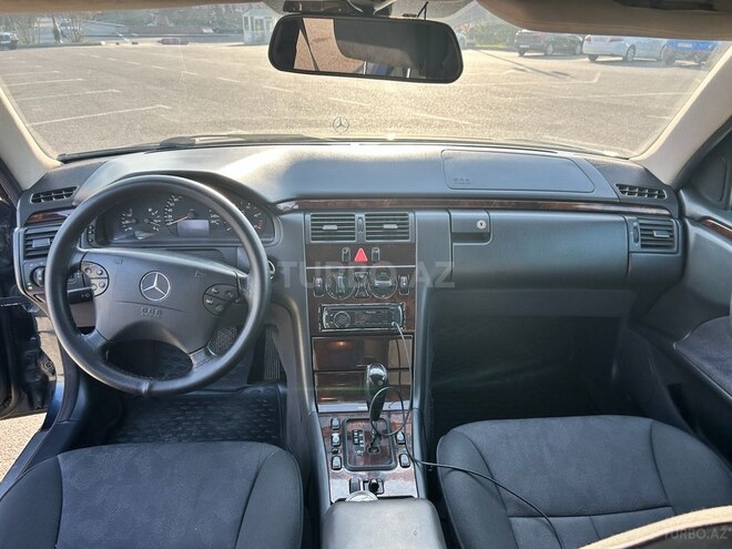 Mercedes E 270 2000, 500,000 km - 2.7 l - Bakı