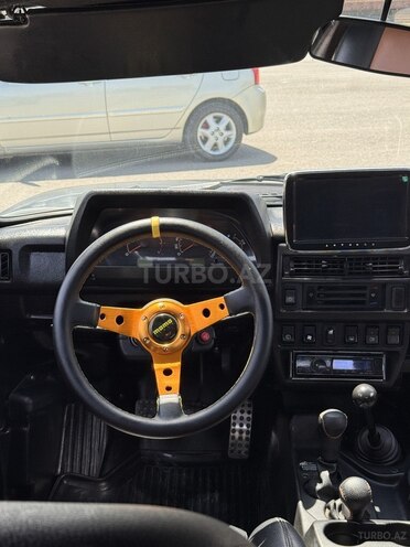 LADA (VAZ) Niva 2019, 59,000 km - 1.7 л - Ucar