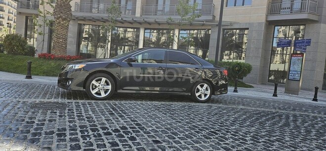 Toyota Camry 2014, 220,480 km - 2.5 л - Bakı