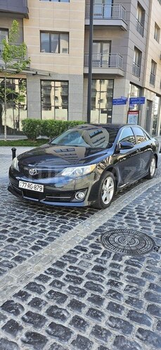 Toyota Camry 2014, 220,480 km - 2.5 л - Bakı