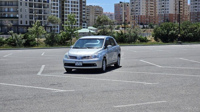 Nissan Tiida 2008, 294,469 km - 1.6 l - Sumqayıt