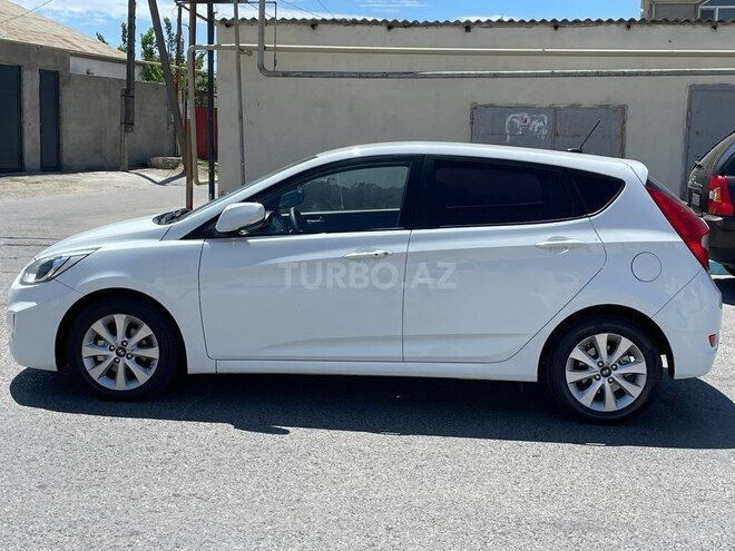 Hyundai Accent 2014, 220,000 km - 1.6 л - Bakı