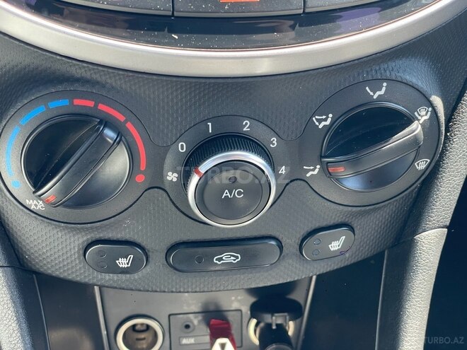 Hyundai Accent 2014, 220,000 km - 1.6 л - Bakı